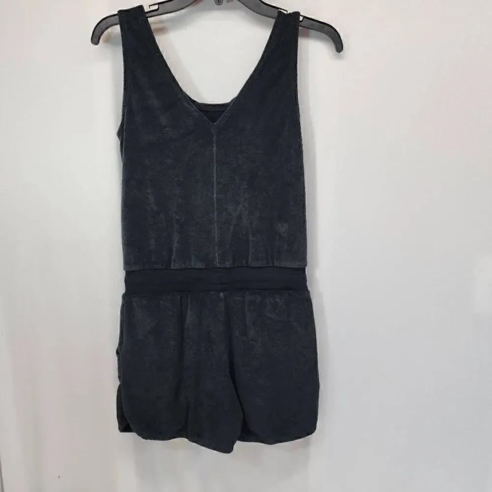 Nike Size Large Terry Cloth Jumper Shorts Black Youth